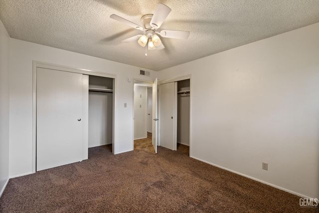 6008 Eugene Place, Bakersfield, CA 93308