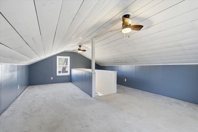 6189 State Highway C, Seymour, MO 65746