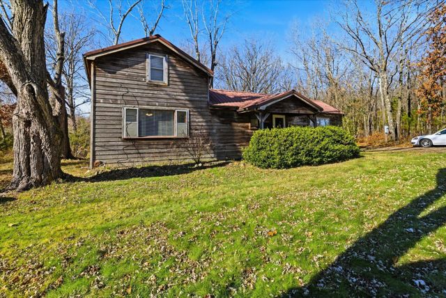 6189 State Highway C, Seymour, MO 65746