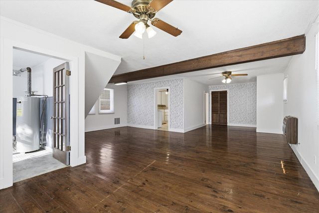 6189 State Highway C, Seymour, MO 65746