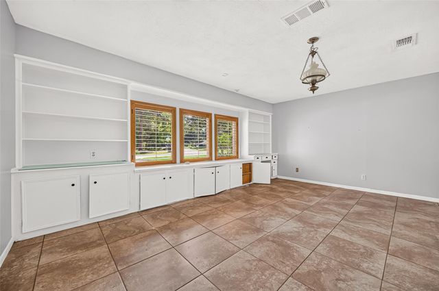 10211 Kerr Lane, Conroe, TX 77385