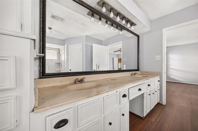 10211 Kerr Lane, Conroe, TX 77385