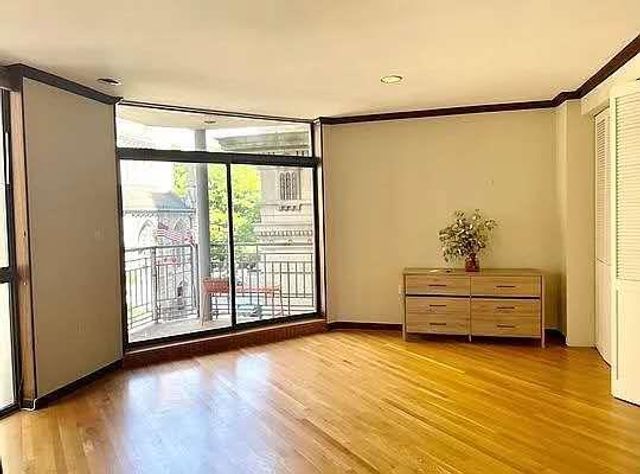 8 W 65th Street 5A, New York (manhattan), NY 10023