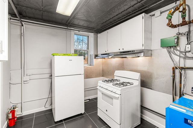 10 Overlook St, Grafton, MA 01536