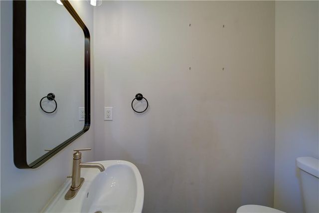 8160 Castleberry Farms Drive, Gainesville, GA 30506