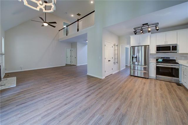8160 Castleberry Farms Drive, Gainesville, GA 30506