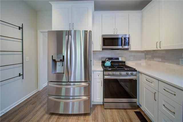 8160 Castleberry Farms Drive, Gainesville, GA 30506