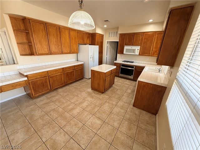 266 Bluefield Lane, Henderson, NV 89074