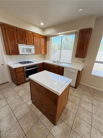 266 Bluefield Lane, Henderson, NV 89074
