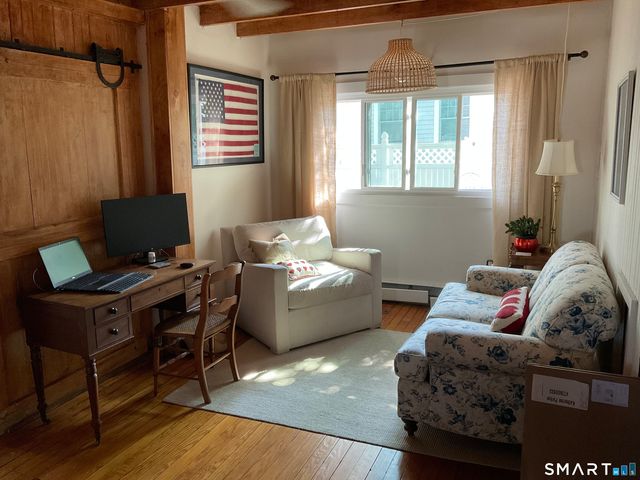 14 High Street, East Lyme, CT 06357