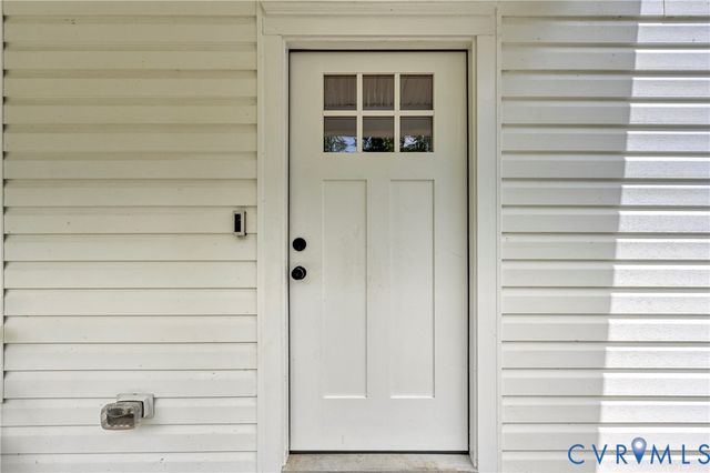 4528 E Old Mountain Rd, Louisa, VA 23093