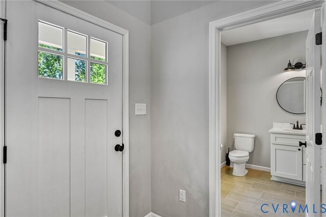 4528 E Old Mountain Rd, Louisa, VA 23093