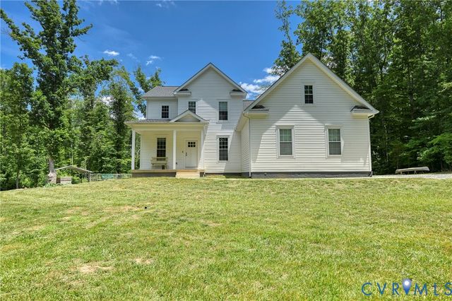 4528 E Old Mountain Rd, Louisa, VA 23093