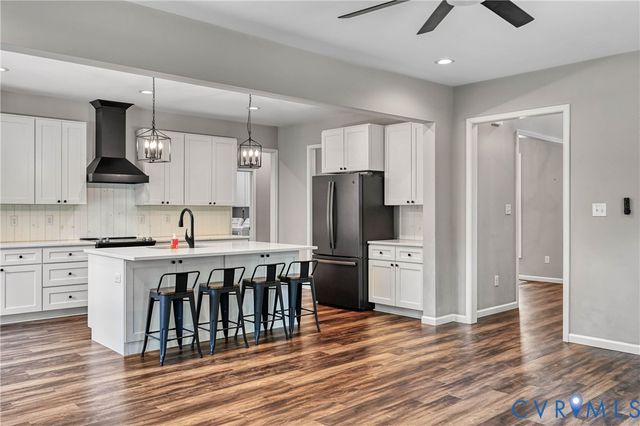 4528 E Old Mountain Rd, Louisa, VA 23093