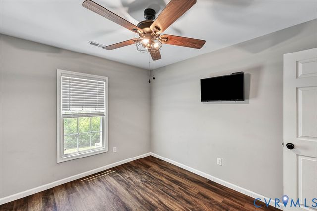 4528 E Old Mountain Rd, Louisa, VA 23093