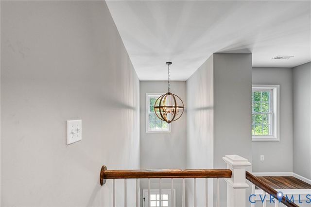 4528 E Old Mountain Rd, Louisa, VA 23093