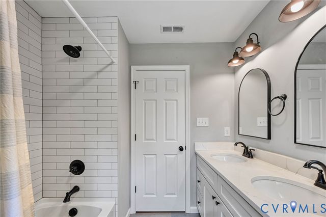 4528 E Old Mountain Rd, Louisa, VA 23093