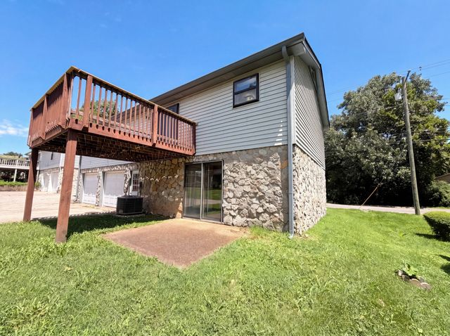 303 Paragon Mills Rd, Nashville, TN 37211