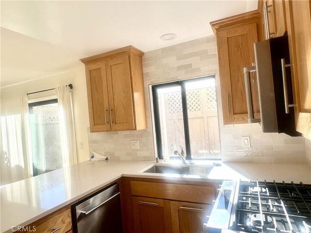 4 Latitude Court, Newport Beach, CA 92663