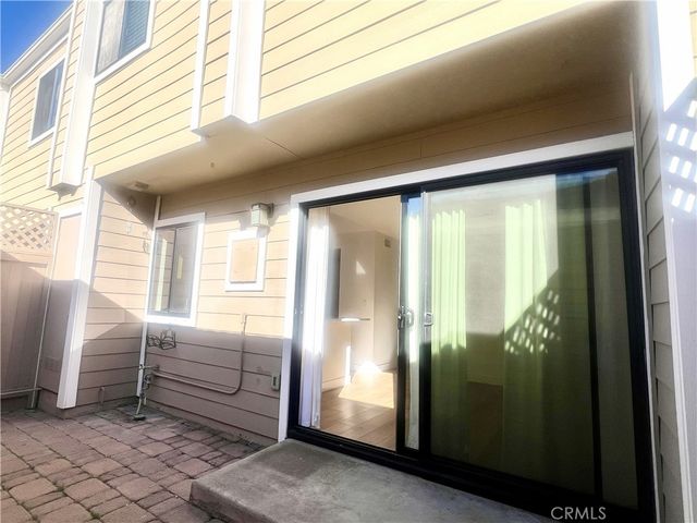 4 Latitude Court, Newport Beach, CA 92663