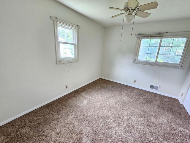 10609 32nd Avenue N, Plymouth, MN 55441