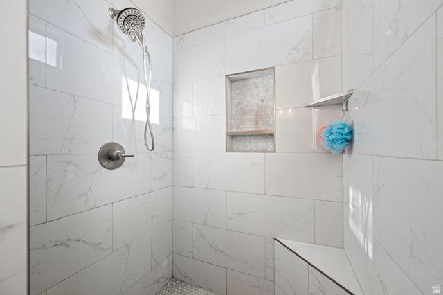 277 N BLACK CANYON AVE, Washington, UT 84780