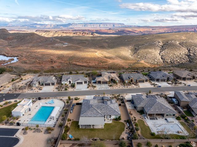 277 N BLACK CANYON AVE, Washington, UT 84780