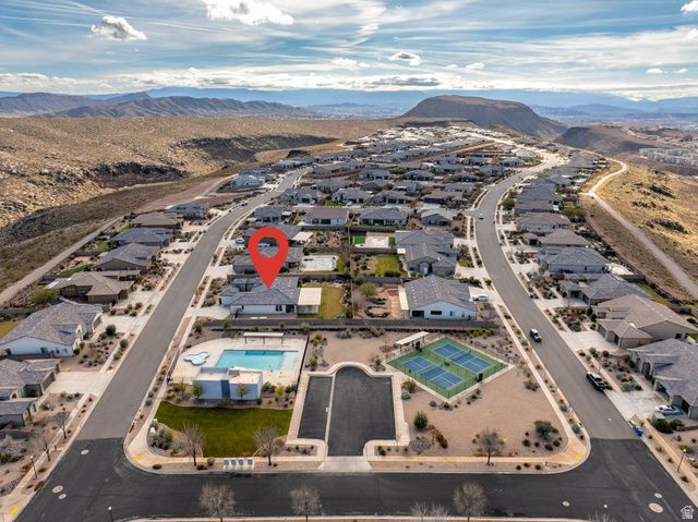 277 N BLACK CANYON AVE, Washington, UT 84780