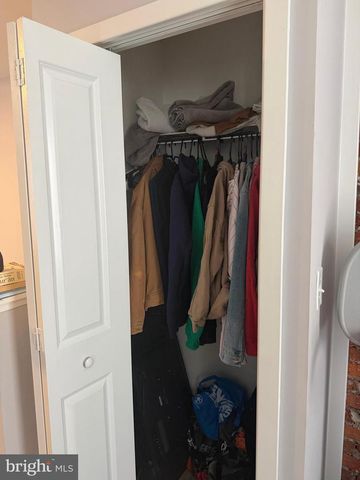 1617 POINT BREEZE AVE, Philadelphia, PA 19145