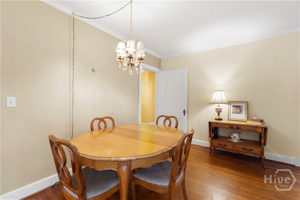 Image 16 of property listing at 622 E 60th Street, Savannah, GA 31405