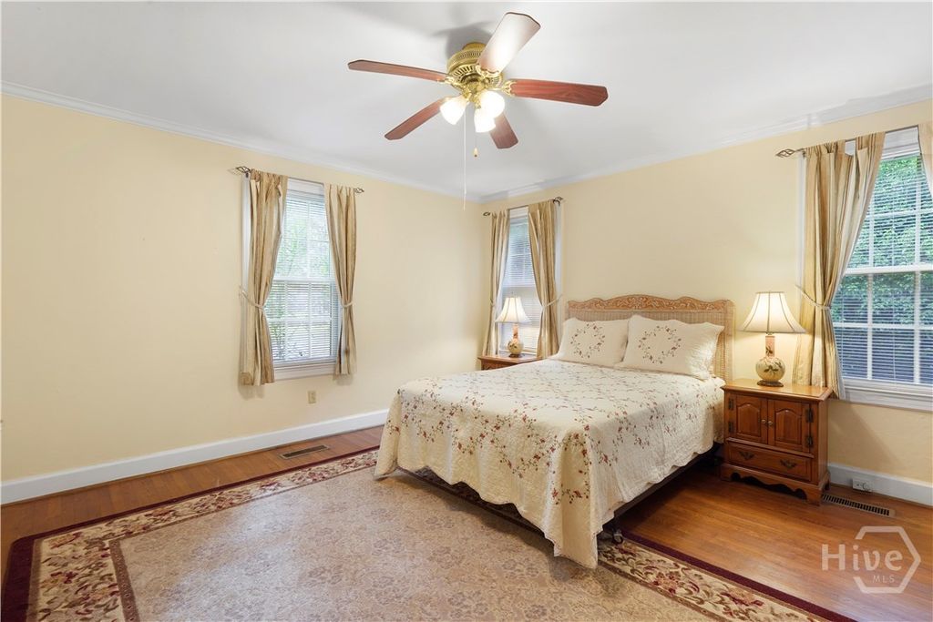 Image 21 of property listing at 622 E 60th Street, Savannah, GA 31405