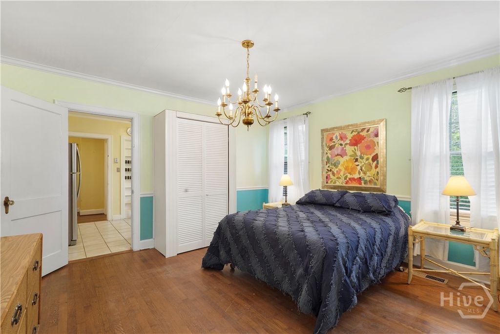 Image 27 of property listing at 622 E 60th Street, Savannah, GA 31405