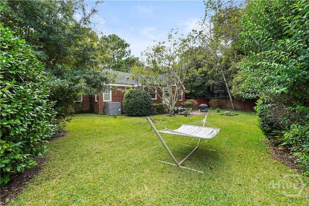 Image 35 of property listing at 622 E 60th Street, Savannah, GA 31405