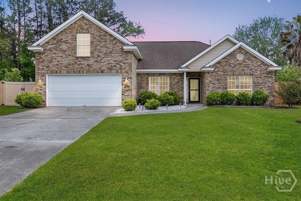 7 Throgs Neck Way, Pooler, GA 31322