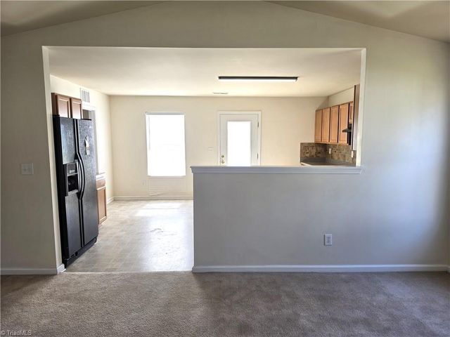 3963 Heather View Lane, Winston-salem, NC 27127