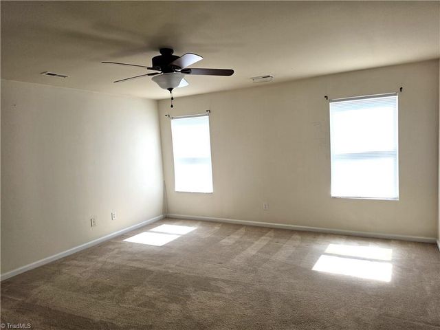 3963 Heather View Lane, Winston-salem, NC 27127