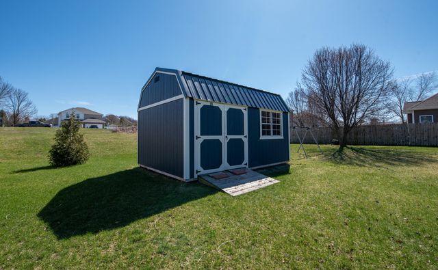 10242 W Rolling Meadows Drive, Westville, IN 46391