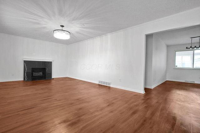 958 Janet Drive, Columbus, OH 43224