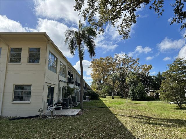 4154 57TH STREET N 274, Kenneth City, FL 33709