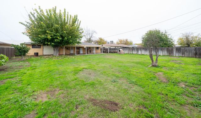 27152 Perkins Road, Madera, CA 93637