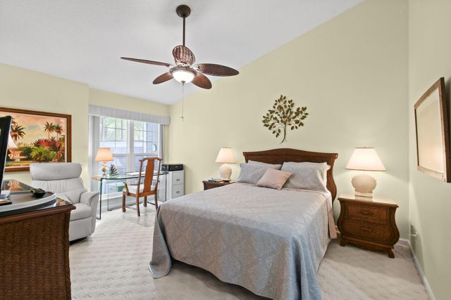 607 Ocean Dunes Circle, Jupiter, FL 33477