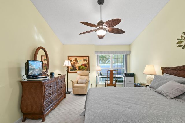 607 Ocean Dunes Circle, Jupiter, FL 33477