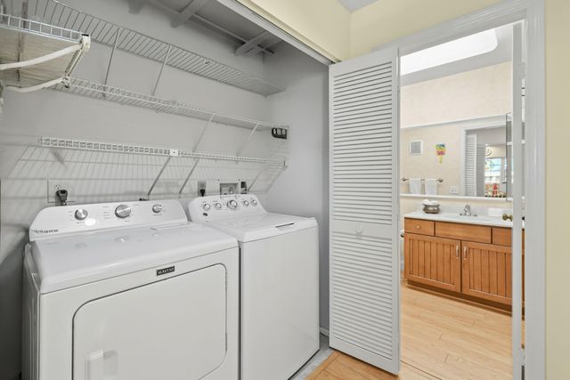 607 Ocean Dunes Circle, Jupiter, FL 33477