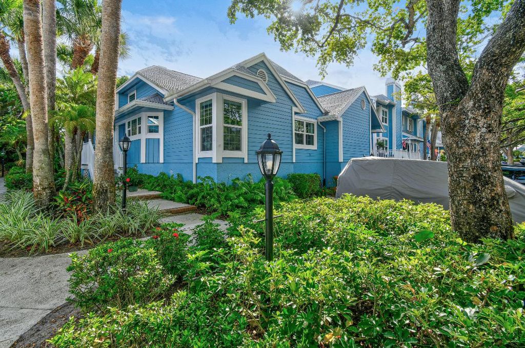 607 Ocean Dunes Circle, Jupiter, FL 33477