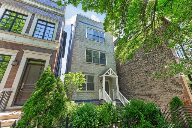 1455 W Wolfram Street A, Chicago, IL 60657