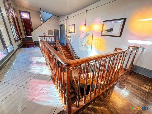 202 E Forrest Street, Victoria, TX 77901