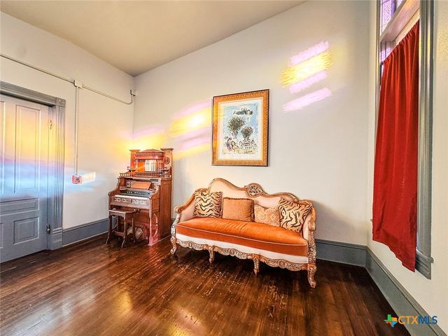 202 E Forrest Street, Victoria, TX 77901