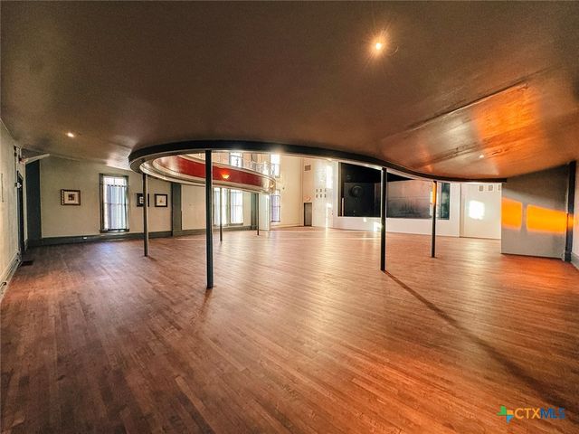 202 E Forrest Street, Victoria, TX 77901