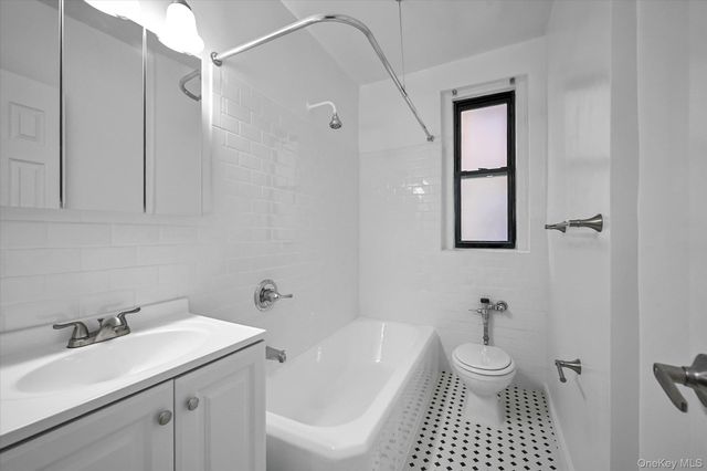 2685 Creston Street 2-F, Bronx, NY 10468