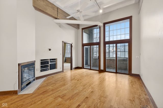 611 N Park Avenue 203, Indianapolis, IN 46204